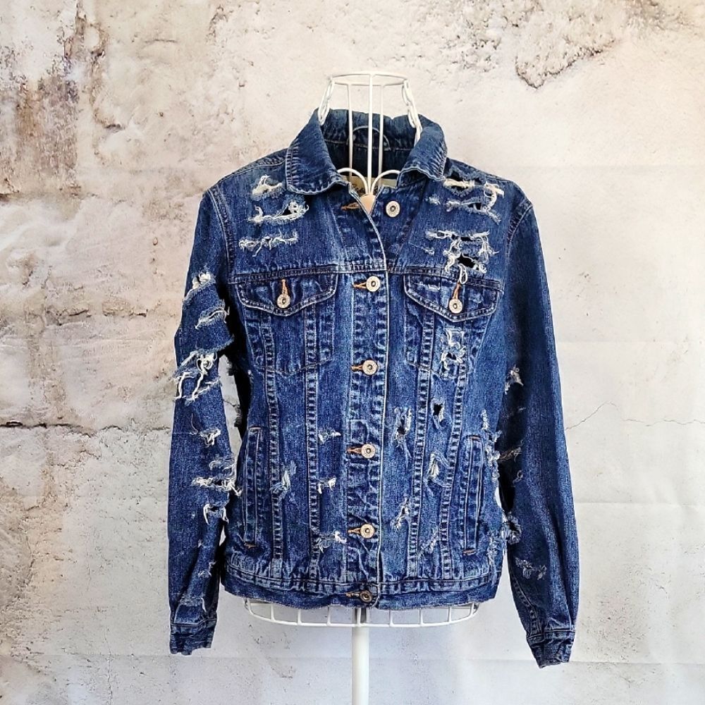 Eddie Bauer rip stacked blue denim jacket Women's Size S